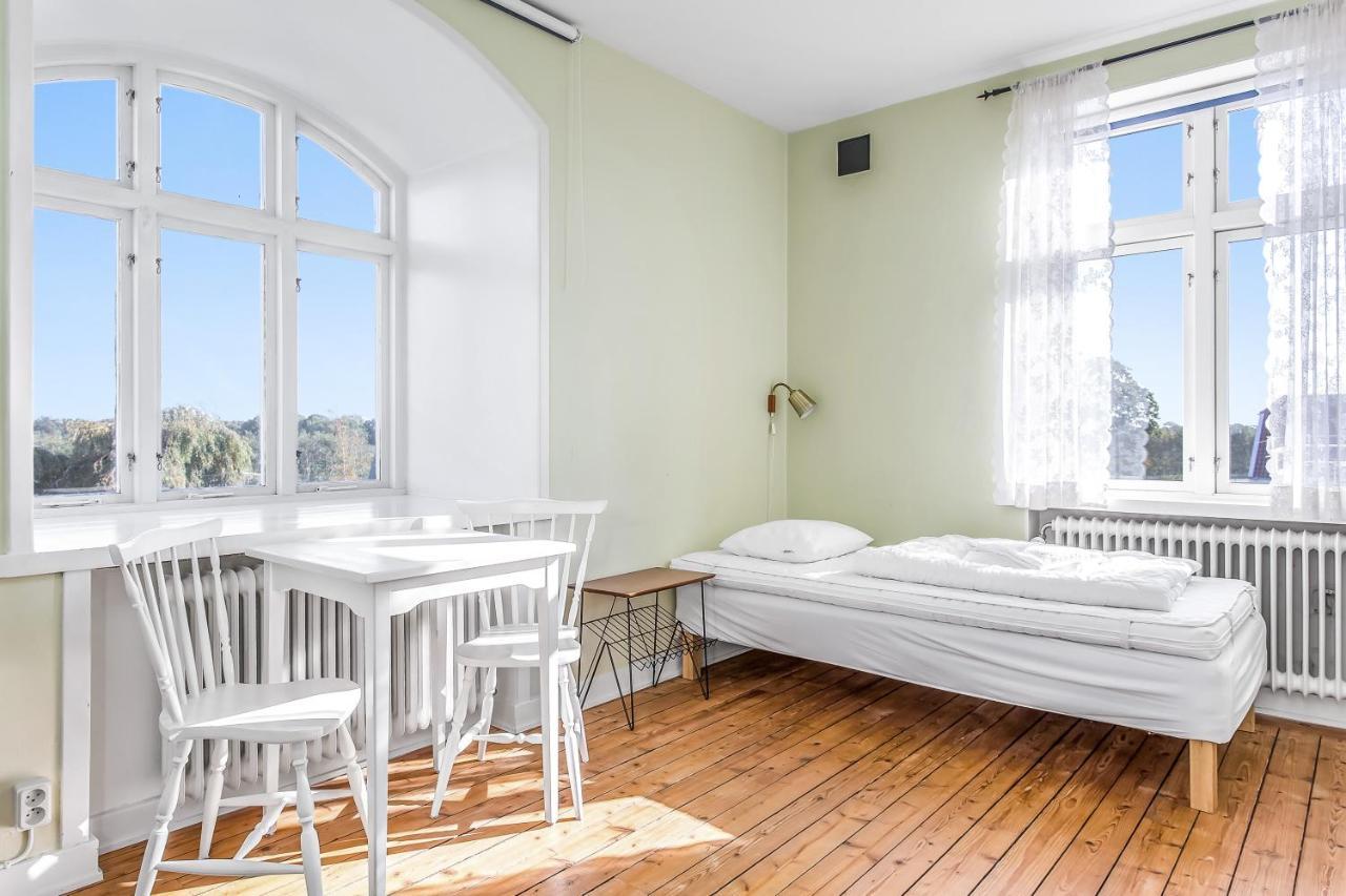 Хостел Blaesinge Gard Kullabygden Jonstorp Экстерьер фото